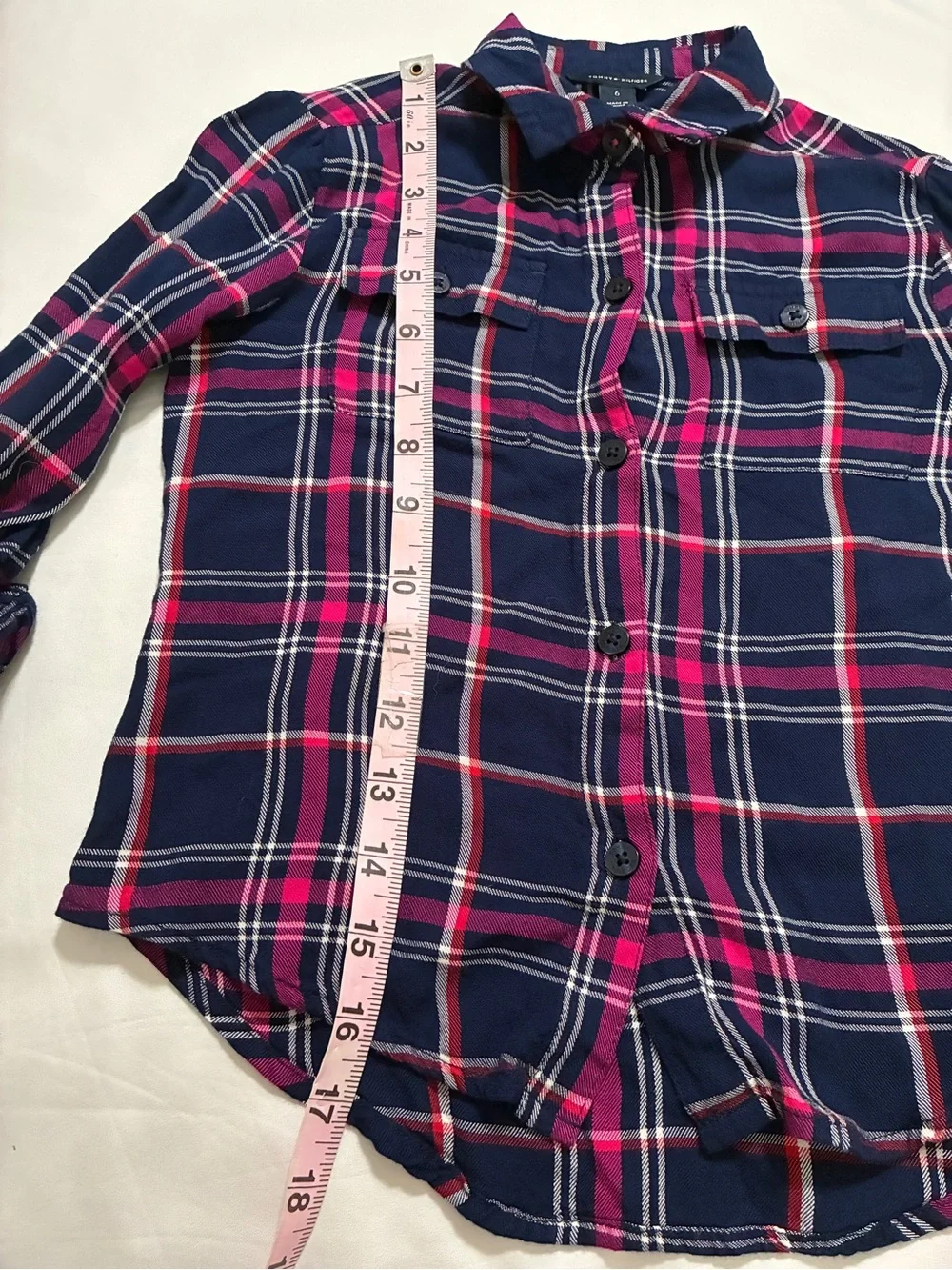 TOMMY HILFIGER Girls Button down shirt Size 6 Plaid 100% Rayon Roll up sleeve